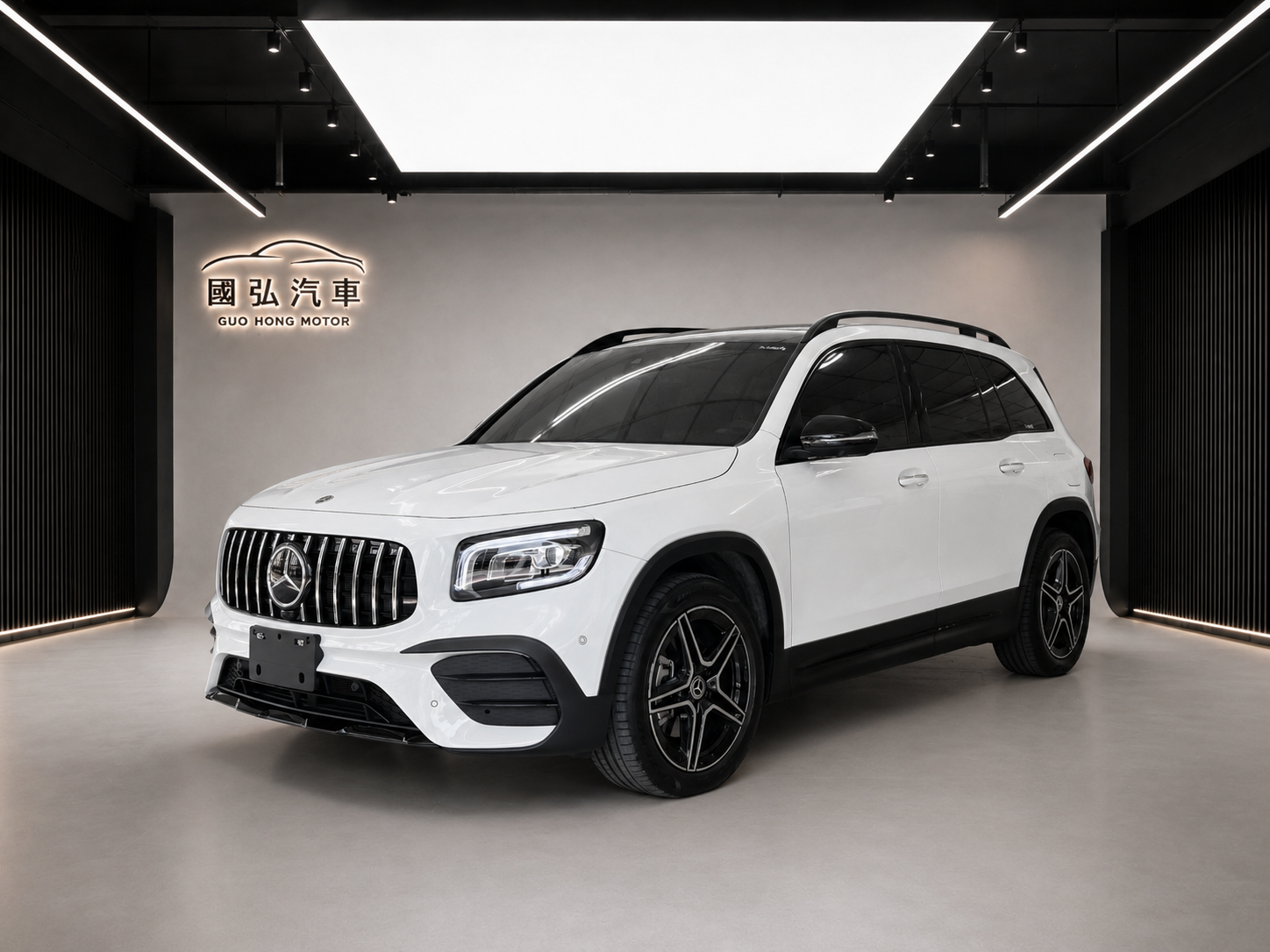 Mercedes-Benz GLB250